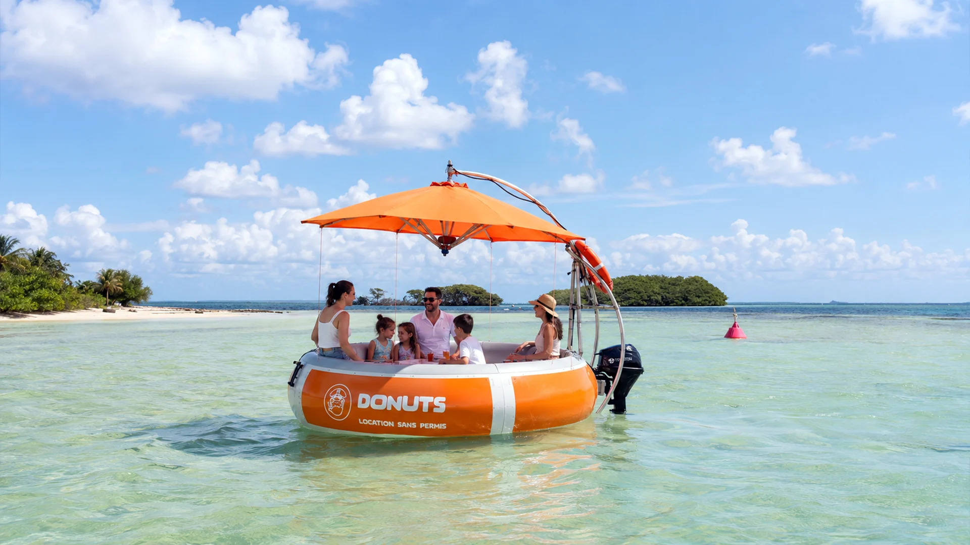 Donuts Boat à Ste-Rose dans le Grand Cul-de-Sac Marin, le plus grand lagon de Guadeloupe